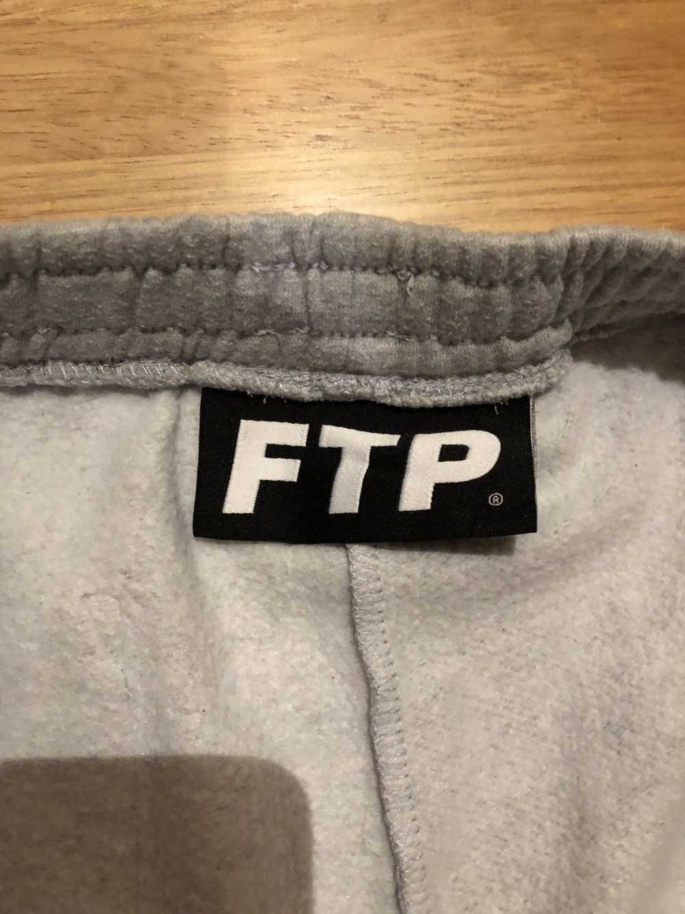 Fuck The Population FTP Arc Logo Shorts grey L - image 3