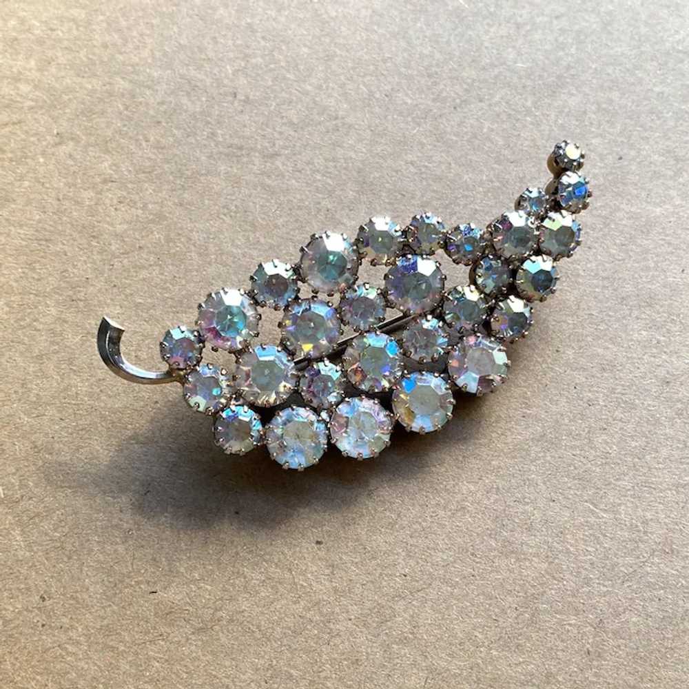 Stunning 1950s Aurora Borealis Brooch - image 6