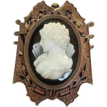 9 C Hard Stone Enamel Cameo