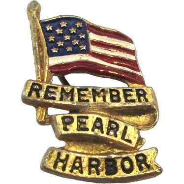 WWII ~ Remember Pearl Harbor ~ Patriotic Flag Pin