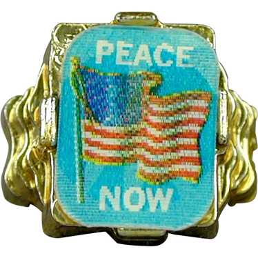 1960s PEACE NOW Anti-War Flicker Ring Lenticular F