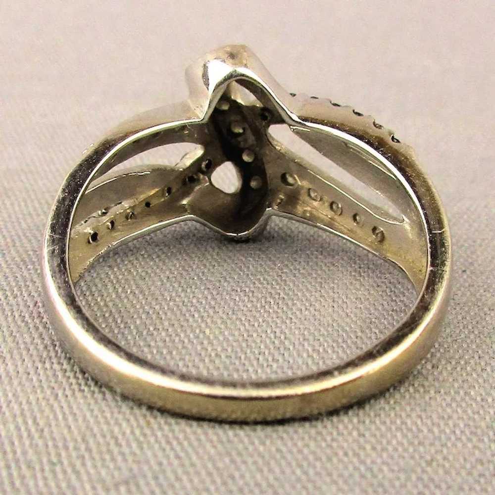 Vintage 10K White Gold Diamond Ring - Great Design - image 3