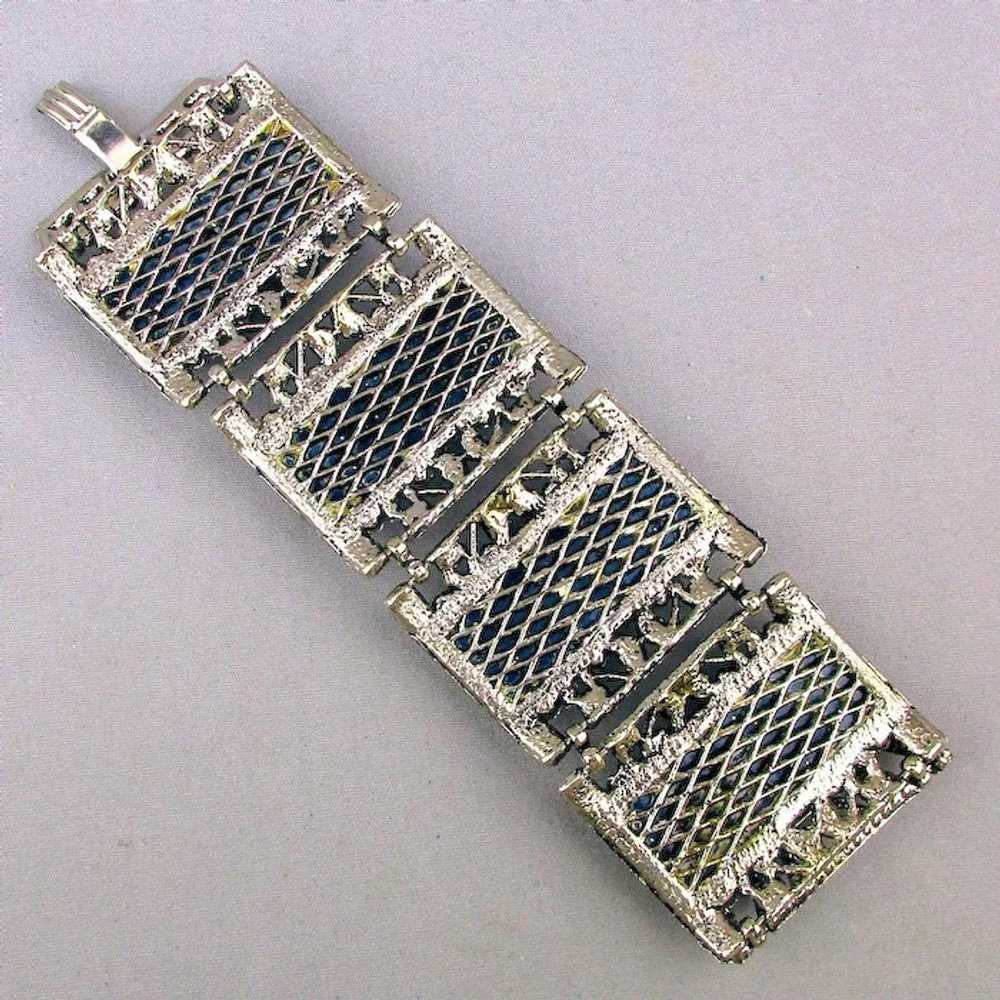 1950s Wide Lucite Link Bracelet w/ Pearls n Confe… - image 3