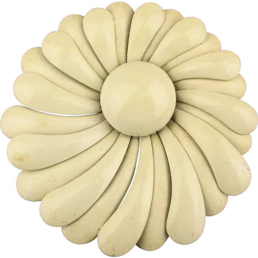 Big 1960s White Enamel Flower Pin - Whirl of Peta… - image 1