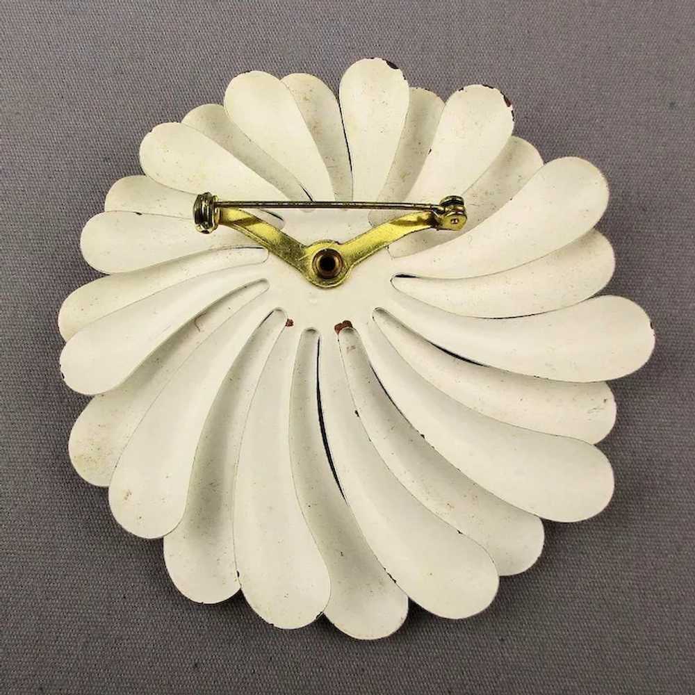 Big 1960s White Enamel Flower Pin - Whirl of Peta… - image 3