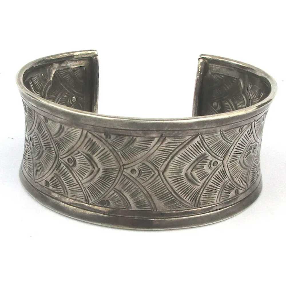 Vintage Hill Tribe Sterling Silver Cuff Bracelet - image 2
