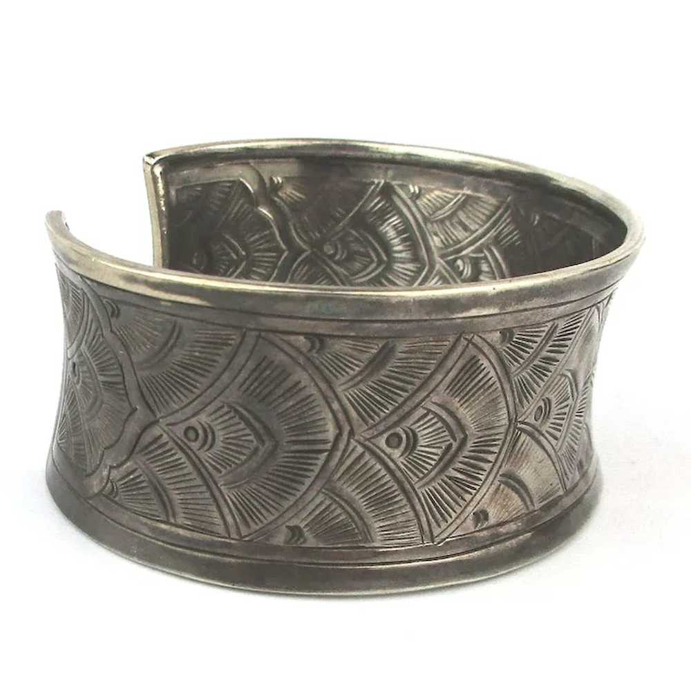 Vintage Hill Tribe Sterling Silver Cuff Bracelet - image 6
