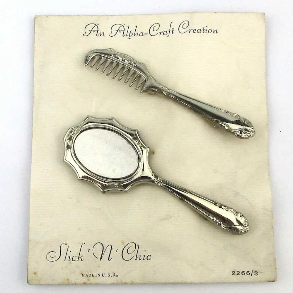 Vintage 1940s COMB - MIRROR Novelty Pin Set on Or… - image 2