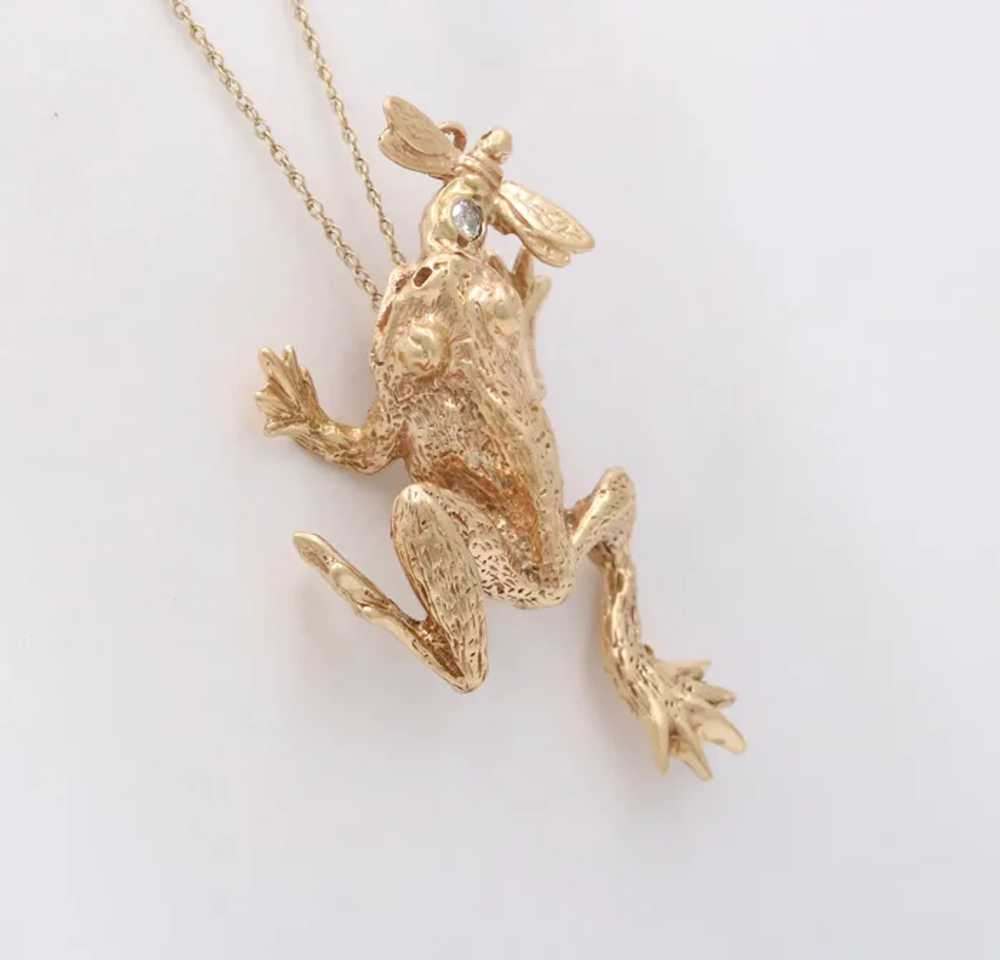 Vintage Frog Eating a Bee Diamond 14K Yellow Gold… - image 3