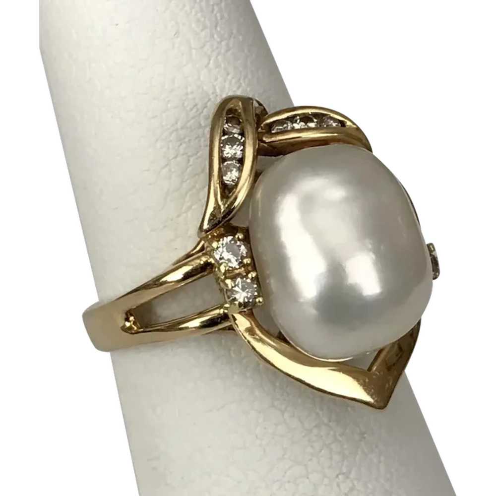 18K YG South Sea Semi Baroque  Pearl and Diamond … - image 1