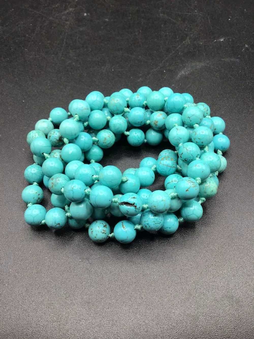 Dyed Turquoise Howlite Necklace Hand Knotted Roun… - image 2