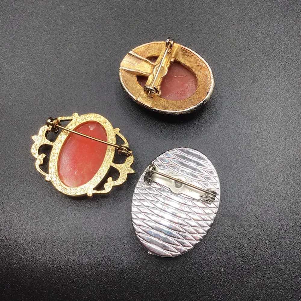 Vintage Cameo Brooch Collection Set of 3 Resin Fa… - image 3