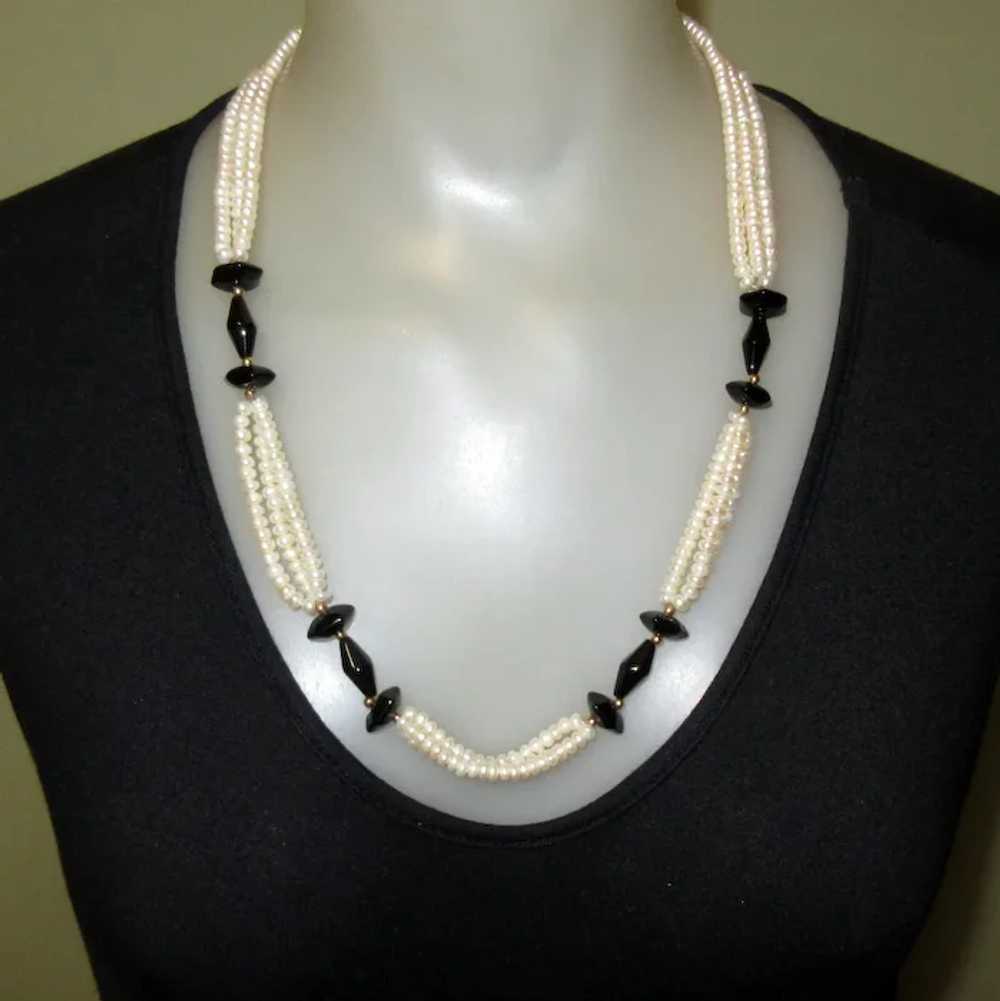 Pearl & Onyx Necklace, 14K clasp, Vintage - image 3