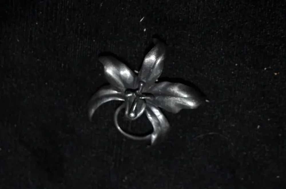 Old Sterling Silver Heavy Flower Brooch Pin Fancy - image 3