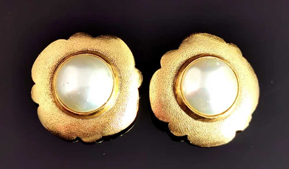 Vintage Chanel Faux pearl clip on earrings, Gold … - image 2