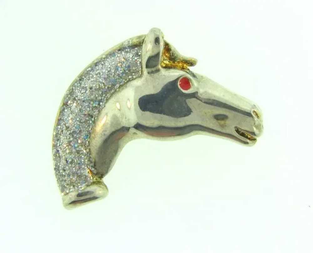 Vintage horse head silver tone Brooch with gold t… - image 5