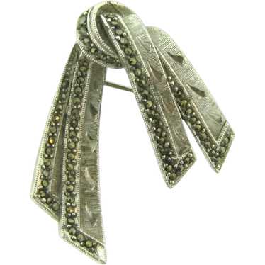 Signed Sphinx  brushed silver tone ribbon Brooch … - image 1