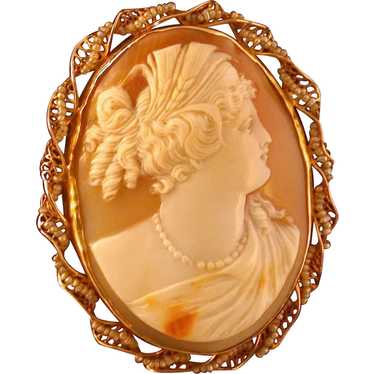Antique Shell Cameo of Ceres, 10K Gold and Seed P… - image 1