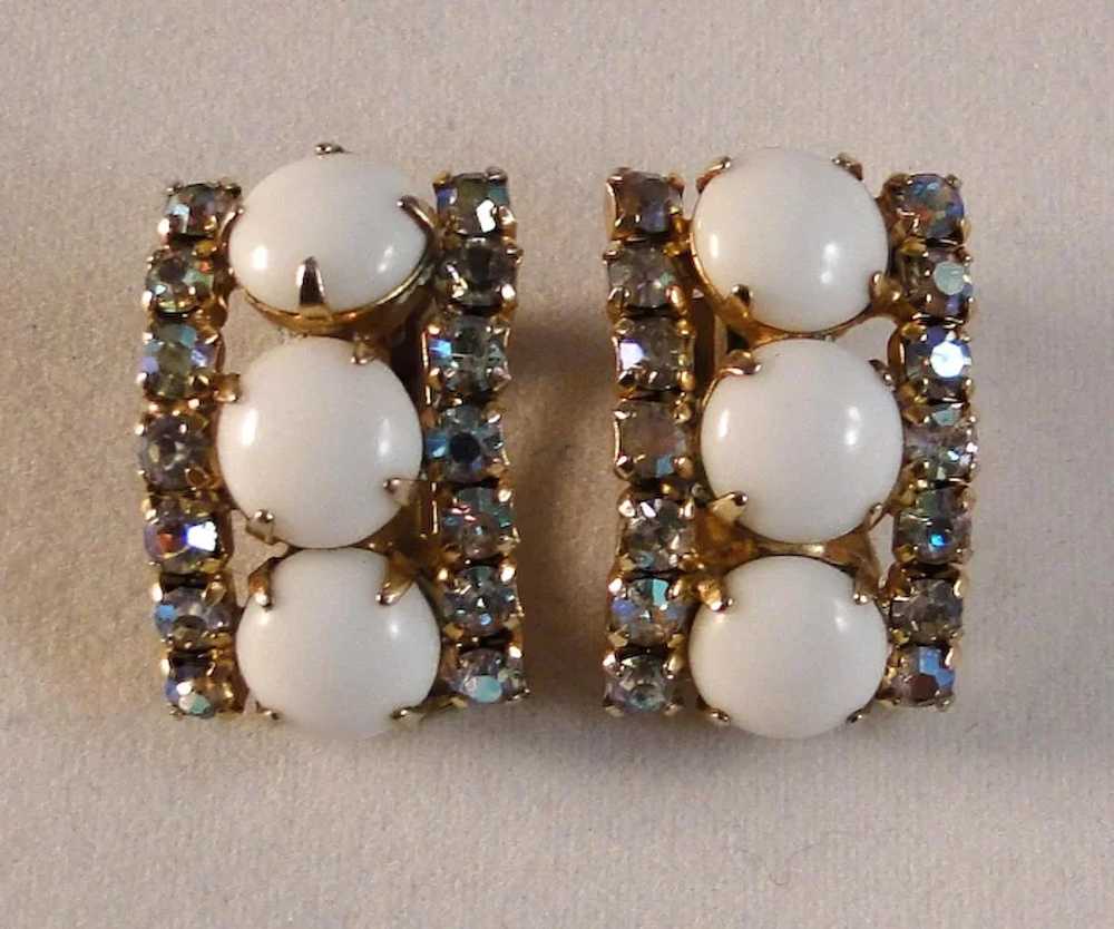 Vintage jewelry set with white stones and rhinest… - image 2
