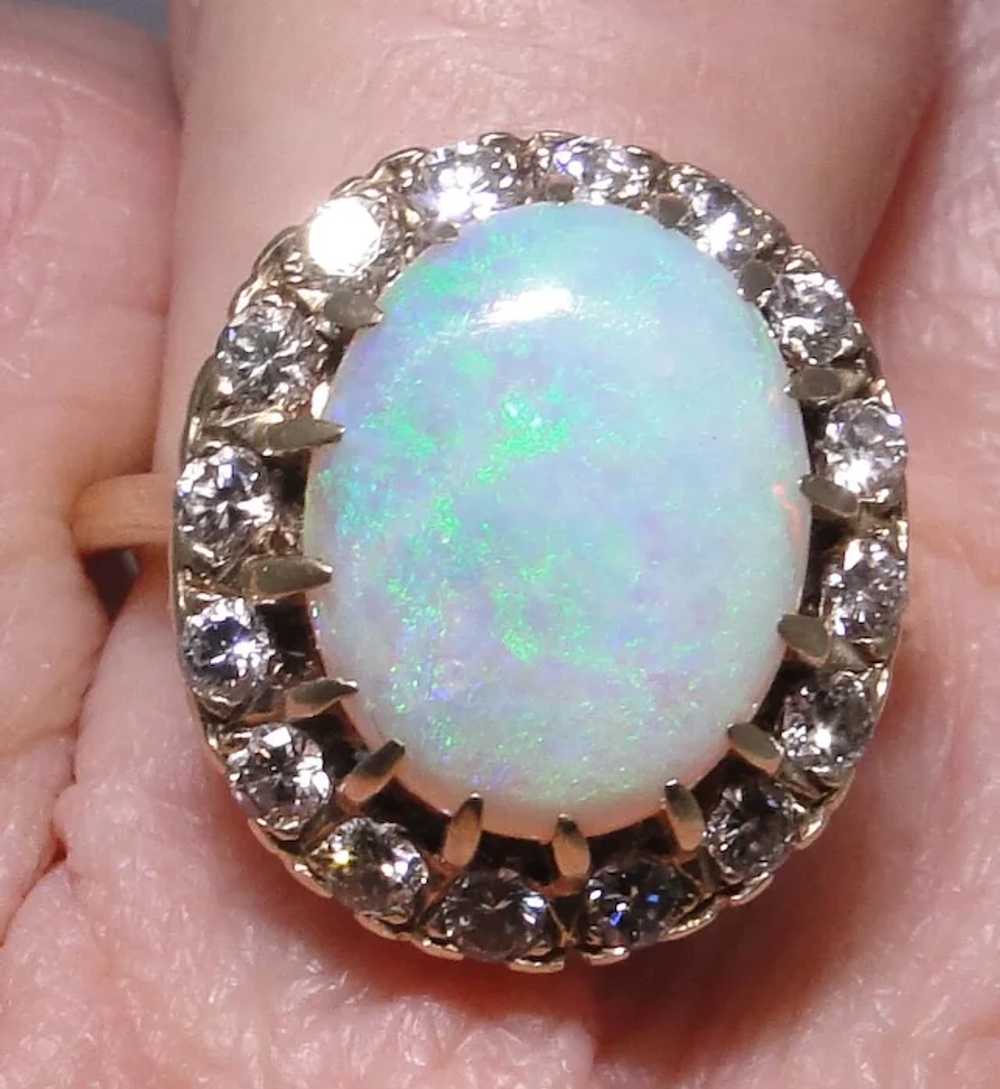 Natural Opal and diamond ring, 14kt yellow gold, … - image 6