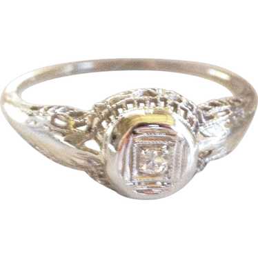 14K Art Deco Filigree Diamond Ring