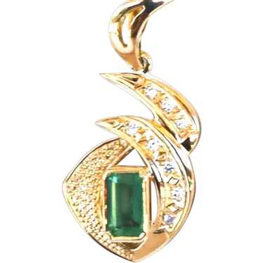 18K .57Ct Emerald and Diamond Pendant