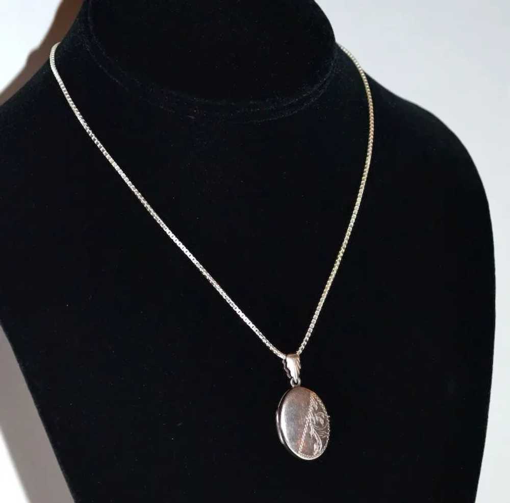 1950s Etched Sterling Locket Pendant Necklace - image 2