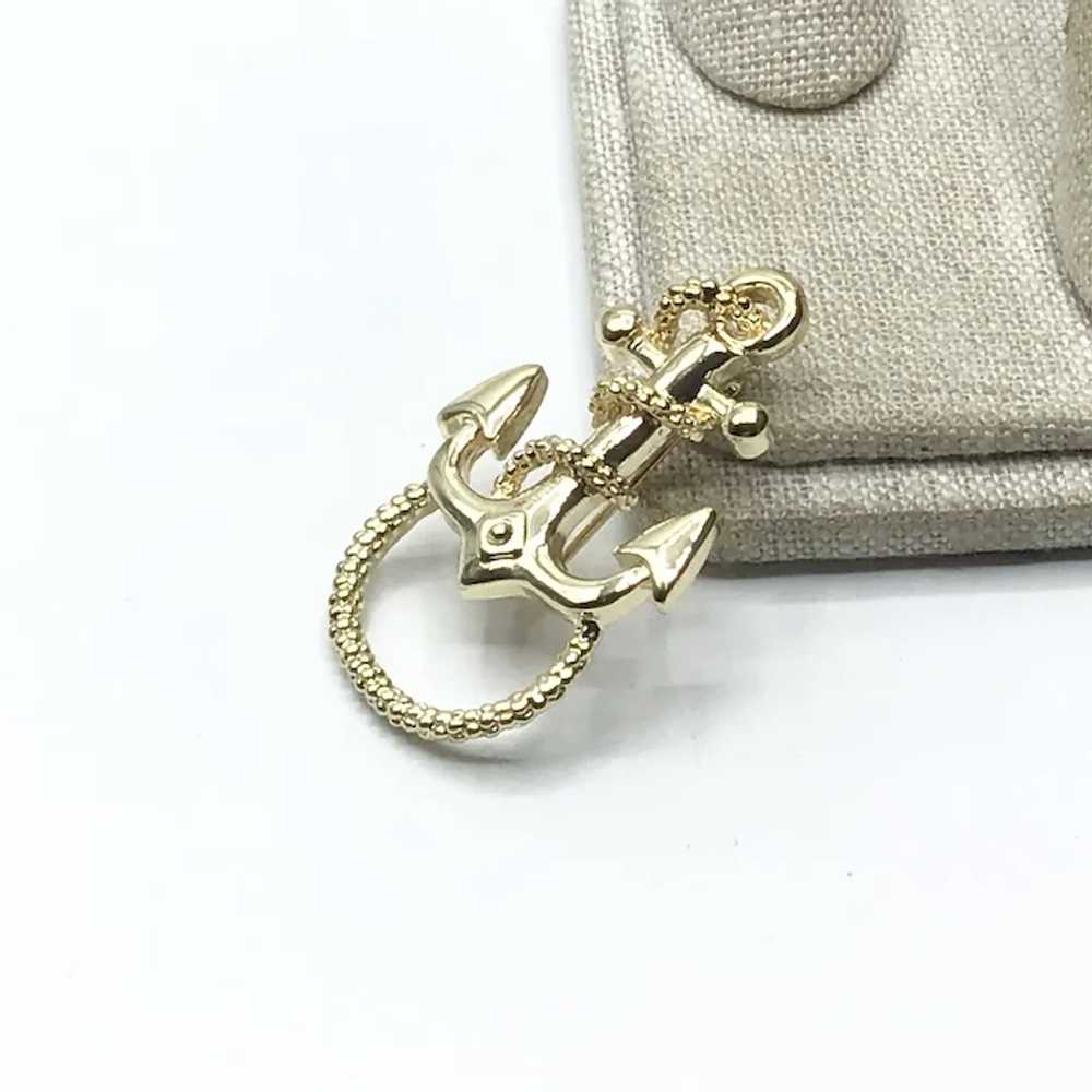 Gold Tone Metal Anchor Brooch NOS - image 2