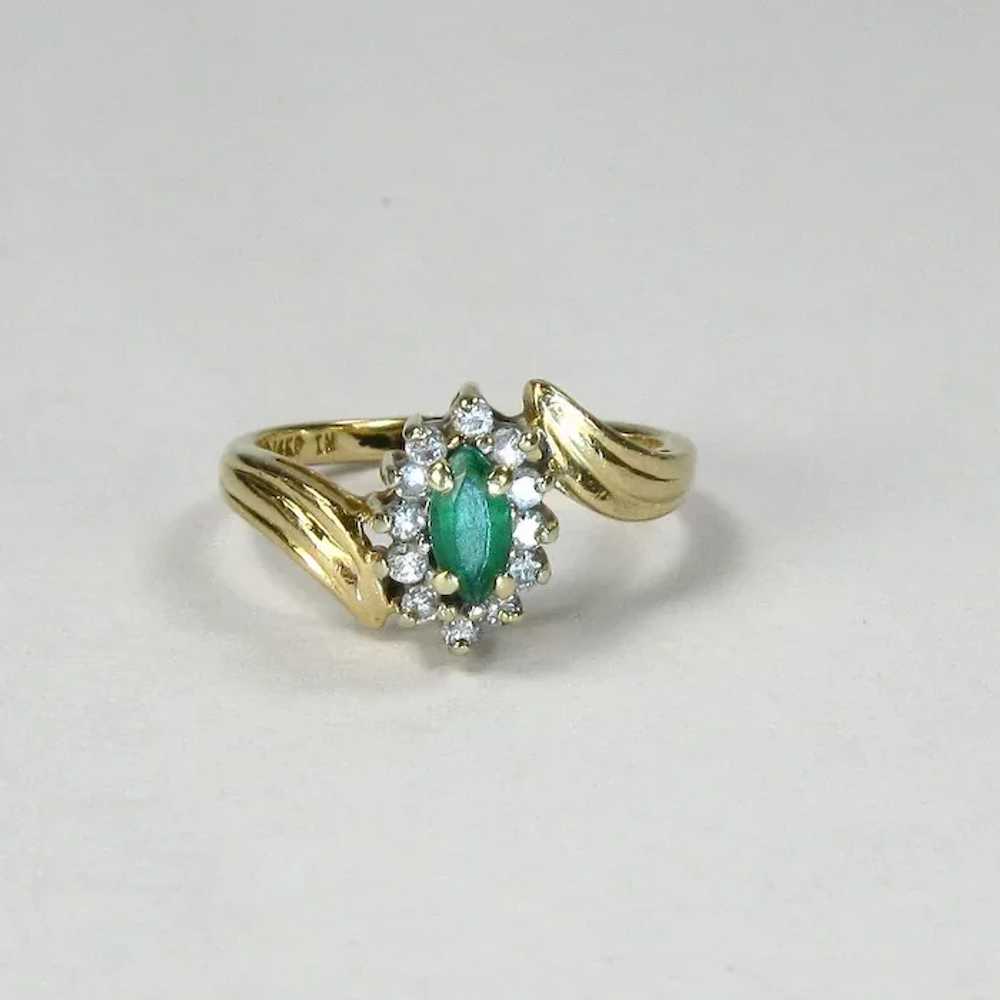 Vintage 14K Yellow Gold Emerald and Diamond Ring - image 7