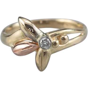 Sweet Floral Diamond Ring