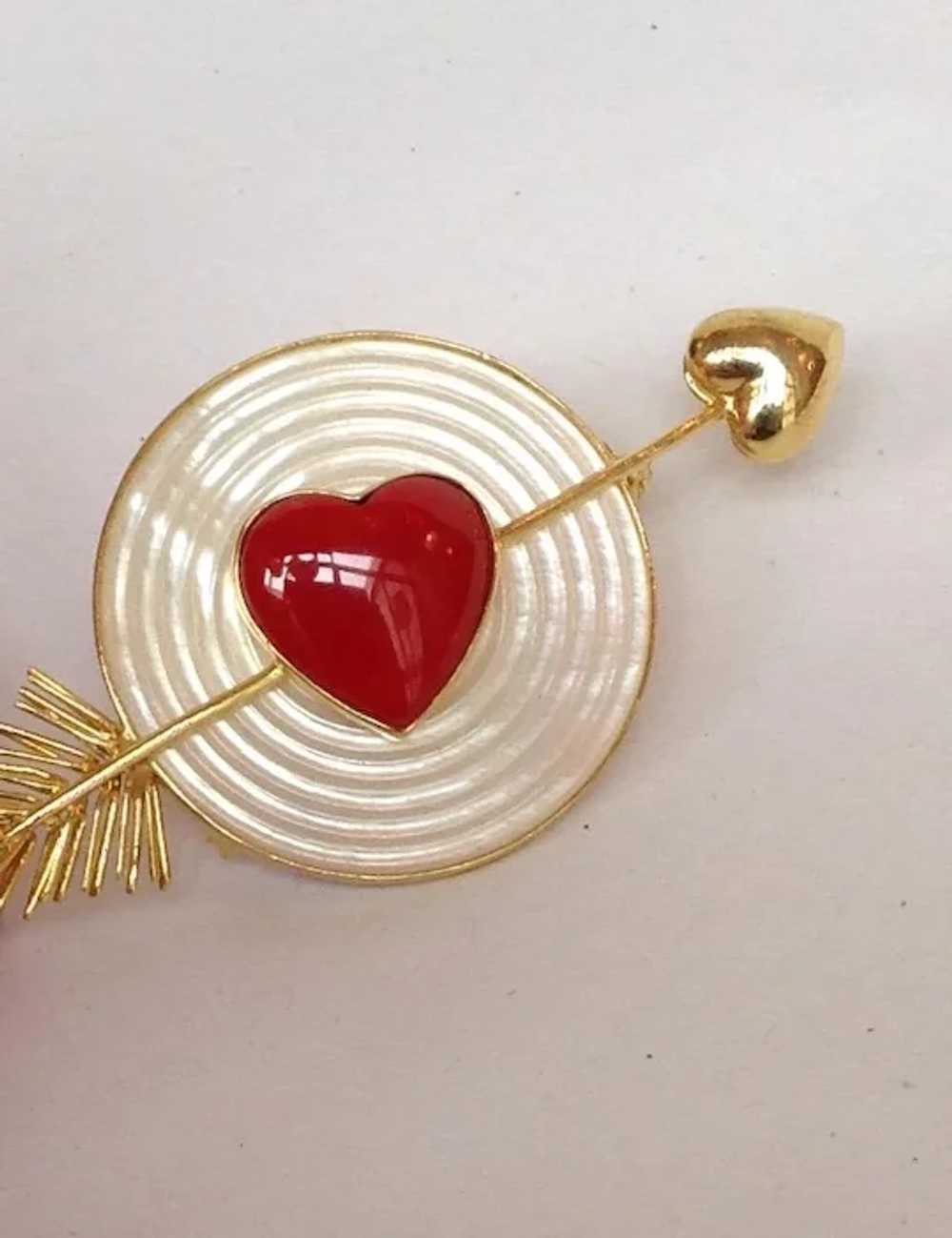 Heart and Arrow Red Coral and Mother of Pearl Pin… - image 3