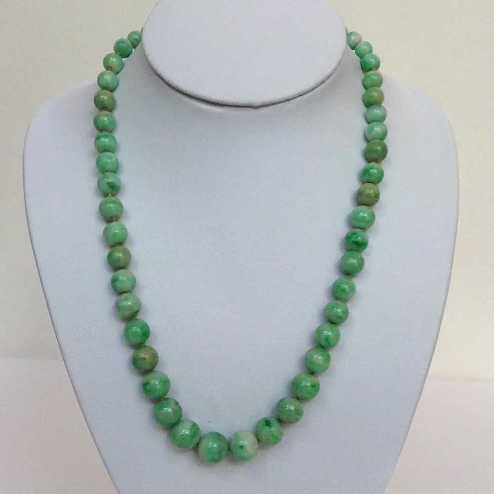 Vintage Jade Graduated Bead Necklace – Judi Wyant Antiques