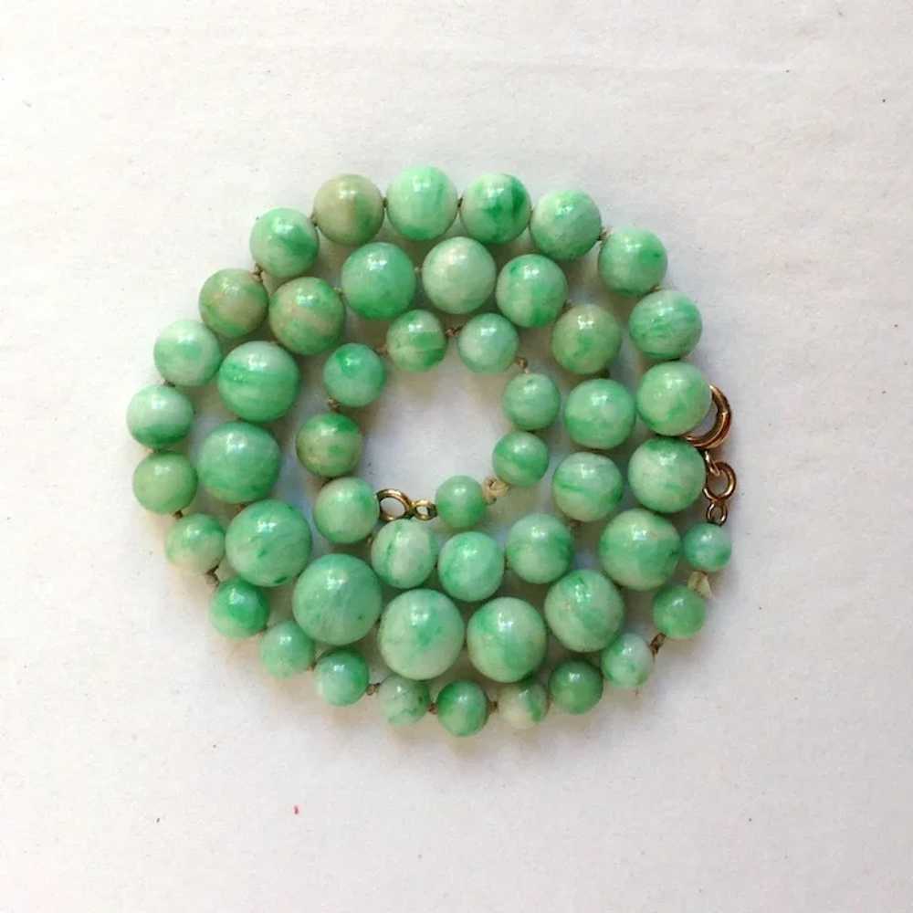 Jade Necklace Graduated Beads 15 - Gem