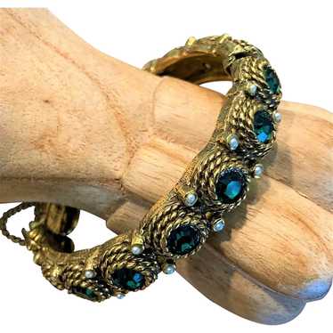 DeNicola Hinged Clamper Bracelet with Emerald Colo