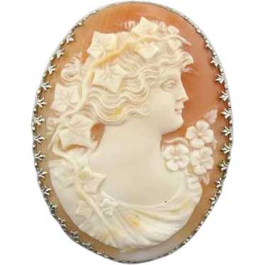 Detailed Goddess Cameo Filigree Brooch