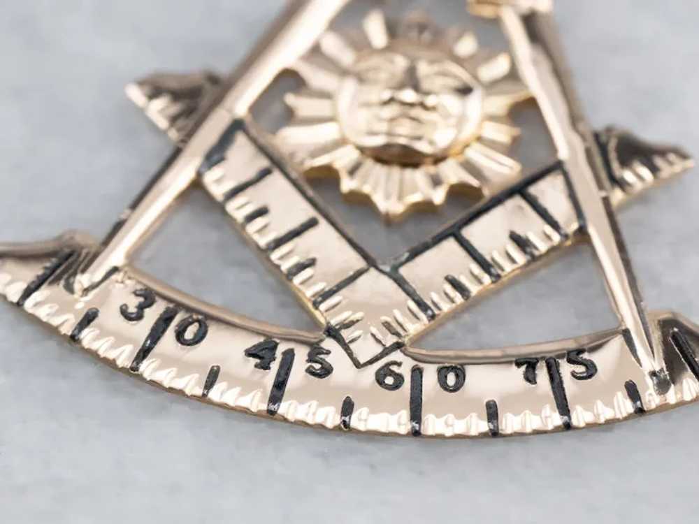 Vintage Masonic Enamel and 10 Karat Gold Medallio… - image 7