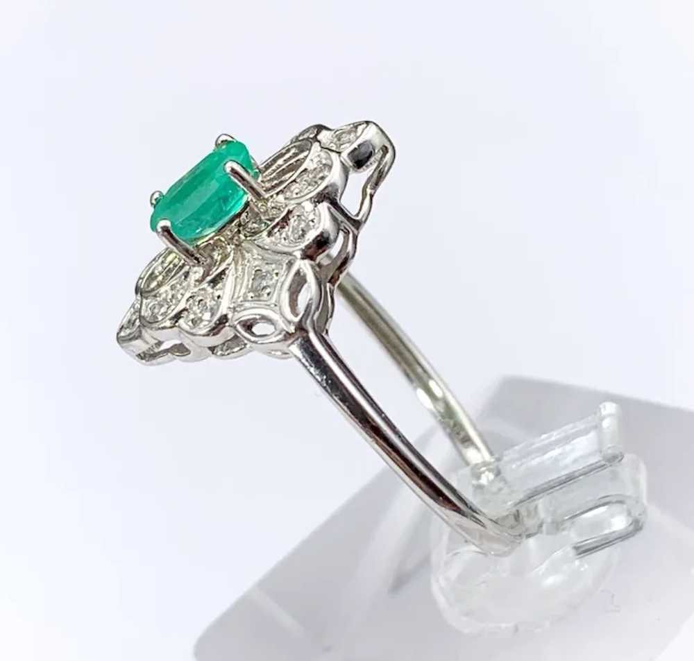 Alluring Art Deco  White 14K, Diamond & Emerald R… - image 4