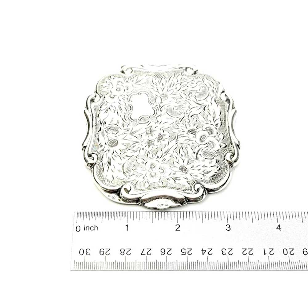 Vintage 900 Silver Floral and Stripe Etched Compa… - image 10
