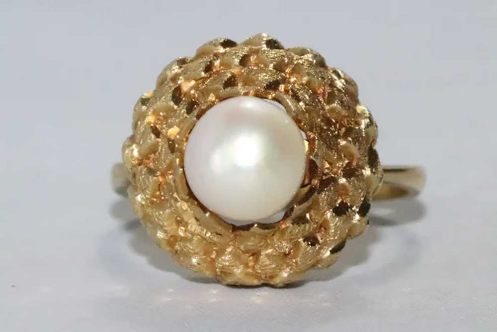 Vintage 18K Yellow Gold Cultured Pearl Dome Ring - image 2