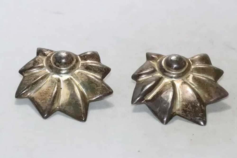 Vintage Sterling Silver Flower Earrings - image 2