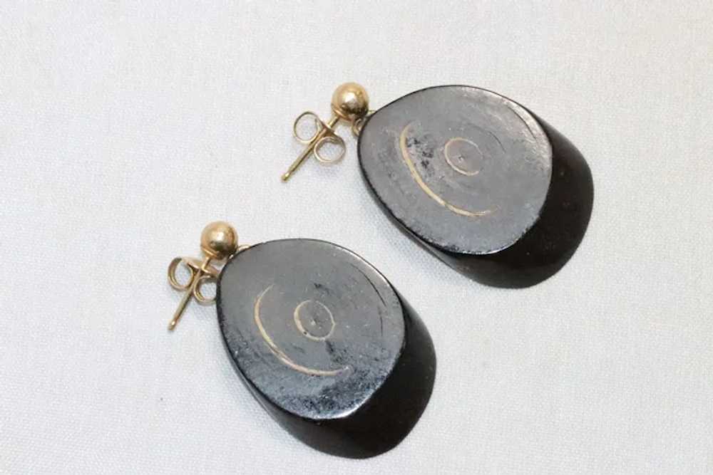 14K Yellow Gold Carved Black Wood Earrings - image 3