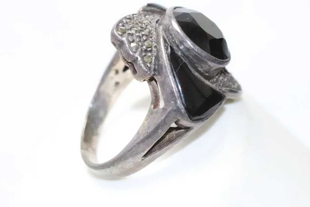 Vintage Sterling Silver Black Onyx Marcasite Ring - image 2