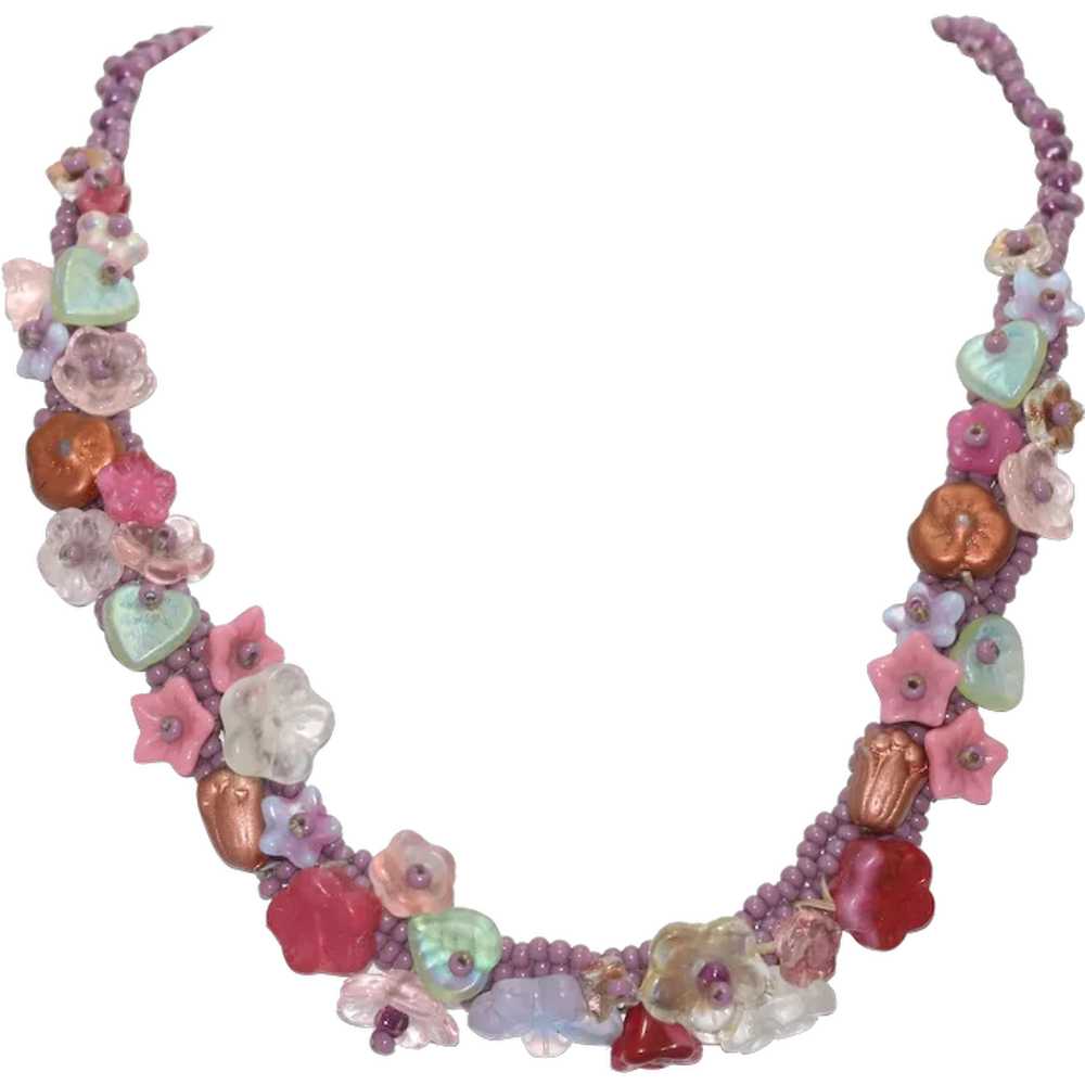 Vintage Handmade Floral Necklace - image 1