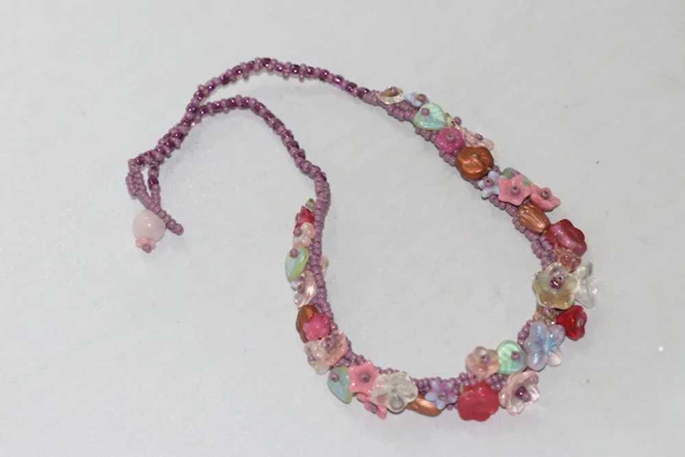Vintage Handmade Floral Necklace - image 2