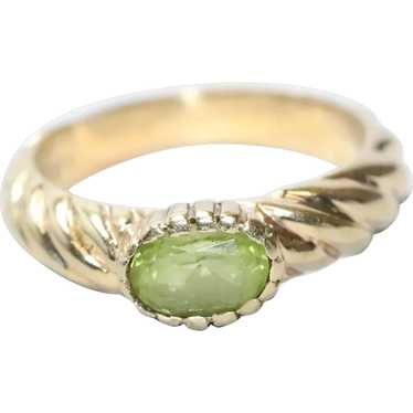 14KT Yellow Gold Peridot Ring - image 1