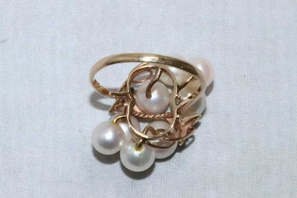 14 KT Yellow Gold Pearls Ring - image 3