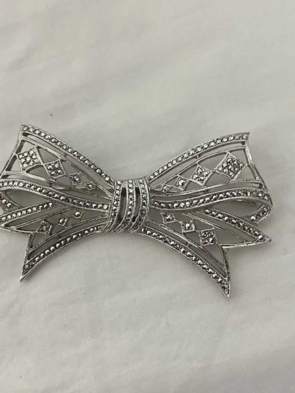 Art Deco Vintage Sterling Marcasite Bow tie Brooc… - image 5