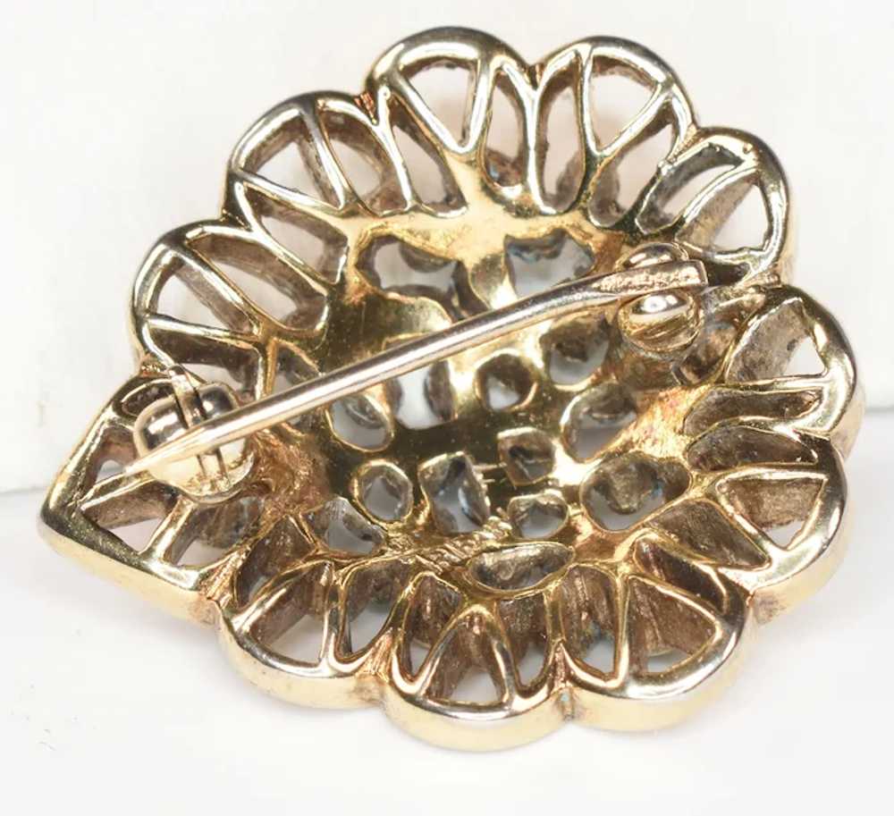 Signed Crown Trifari enamel flower heart brooch - image 5