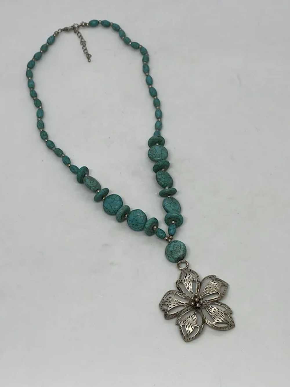 Estate Turquoise Colored Stone Necklace with Silv… - image 3