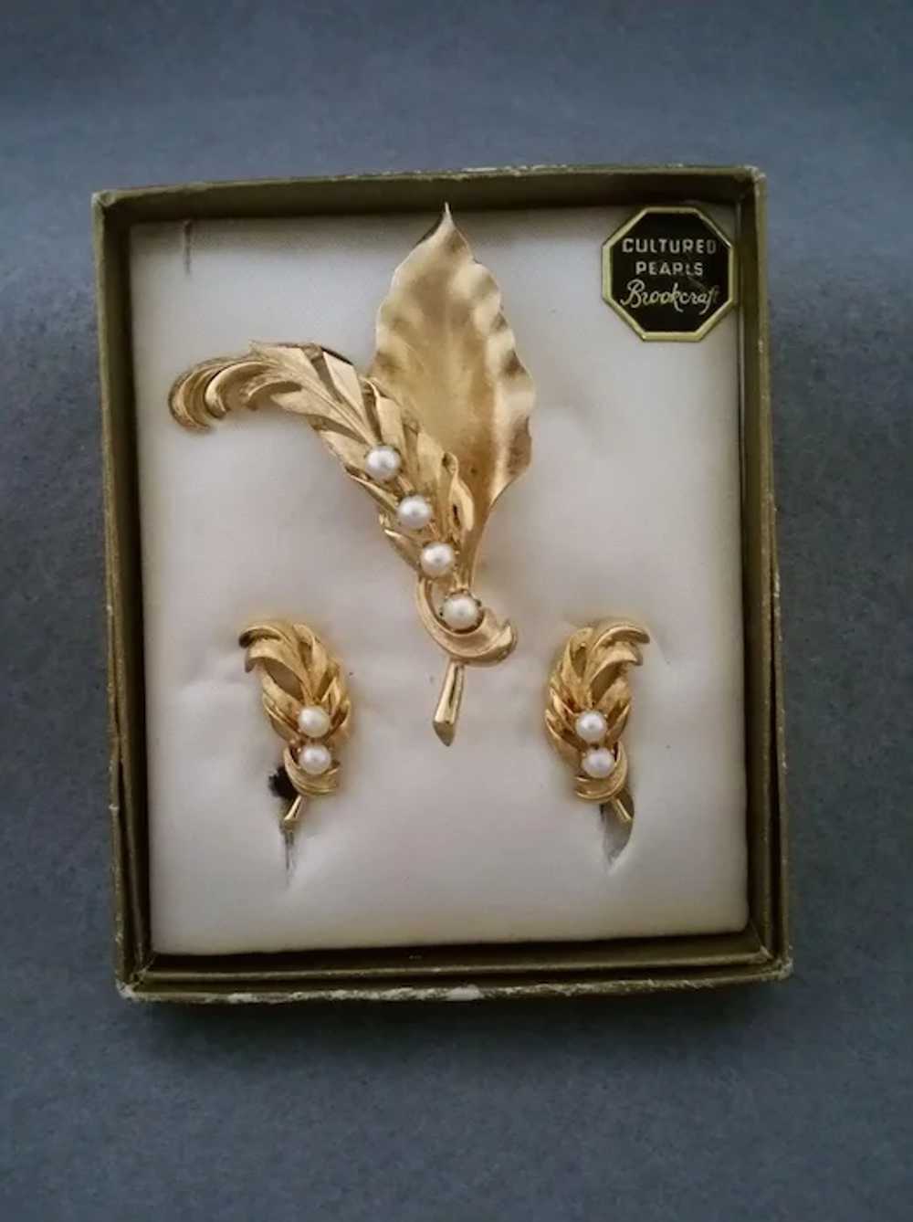 Vintage Cultured Pearls Pin and Clip on Earring S… - image 2
